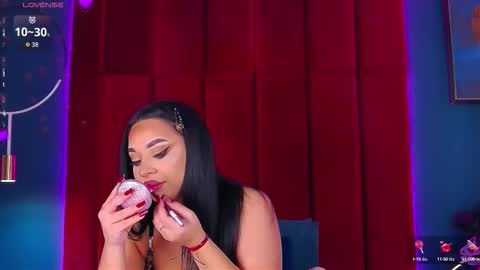 MadyLuxx online show from October 4, 7:34 pm