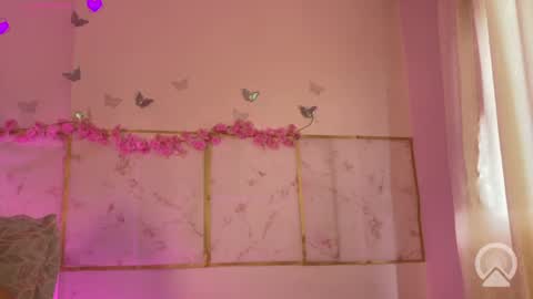 madysson__js_ online show from May 13, 7:11 pm