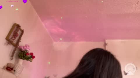 madysson__js_ online show from May 21, 2:35 pm
