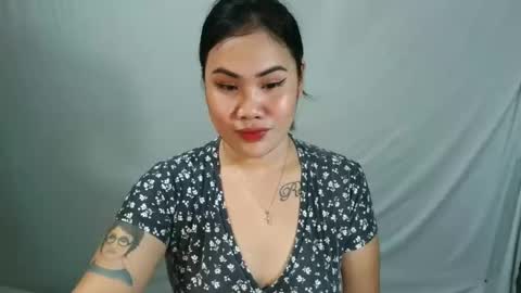 mae_hottie69 online show from September 13, 1:05 am