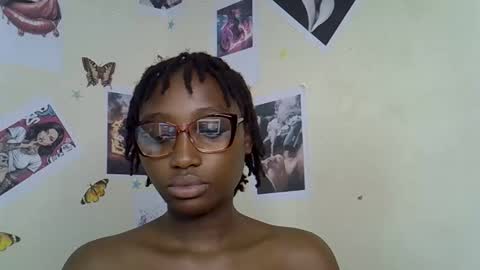 Maee online show from February 6, 1:54 am