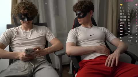 Mike XMaestro 3369 online show from May 8, 9:31 pm
