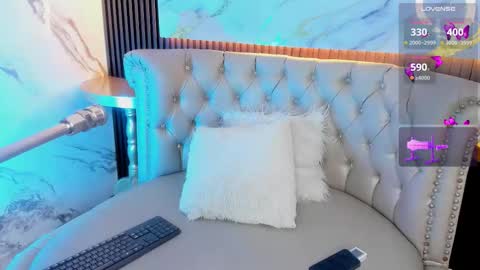 Mae online show from November 26, 1:50 am