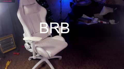 Maevee online show from January 9, 10:09 am