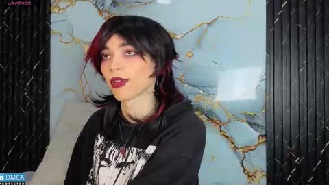 maevekuro online show from October 17, 3:20 am