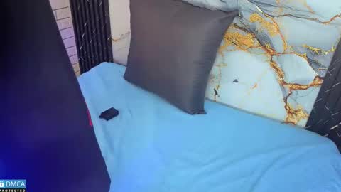 maevekuro online show from December 20, 3:35 am