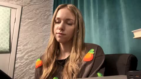 Snapshot of mafaldatefera chatting on March 29, 6:24 am Sara online show from March 29, 6:24 am