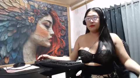 Snapshot of maffilicious_xxx chatting on November 2, 4:42 pm maffilicious_xxx online show from November 2, 4:42 pm