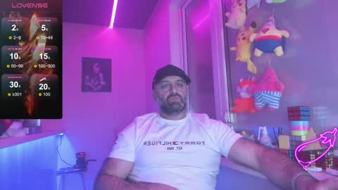 Magabear online show from February 7, 9:04 pm