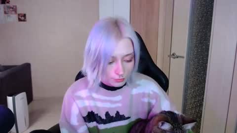 Snapshot of magdajanco chatting on November 28, 3:14 pm Sophia online show from November 28, 3:14 pm