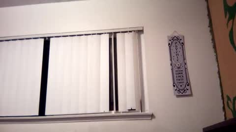 magdalena_805 online show from January 29, 1:38 pm