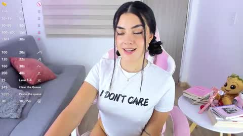 Eva online show from October 21, 4:30 pm