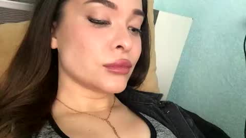 magggg658318 online show from June 7, 1:48 pm