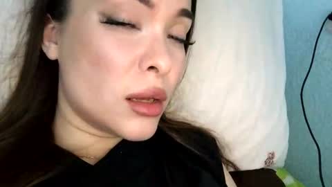 magggg658318 online show from June 24, 3:33 pm