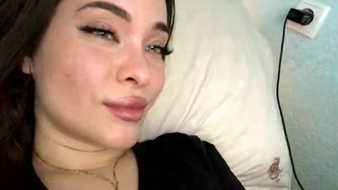 magggg658318 online show from June 26, 2:32 pm