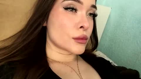 magggg658318 online show from July 25, 12:25 pm