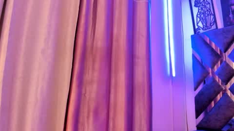 Maggie online show from September 20, 1:56 pm