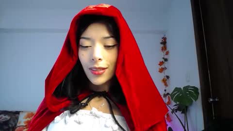 maggie online show from October 31, 3:35 pm