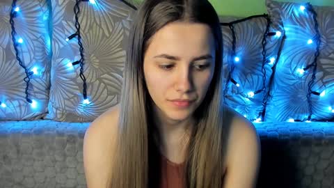 Maggie online show from January 25, 2:15 am