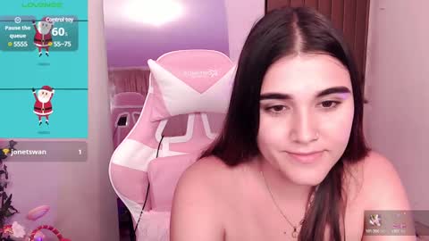 Luna  online show from December 25, 5:05 am