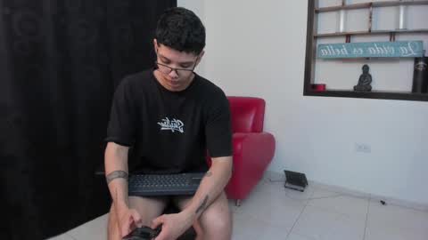 Damian Rivers online show from December 7, 12:52 am