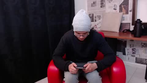 Damian Rivers online show from March 5, 10:43 pm