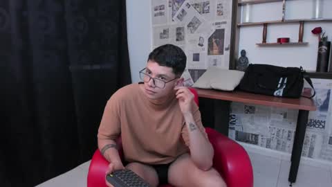 Damian Rivers online show from March 12, 10:39 pm