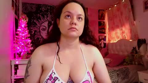 Claire online show from December 28, 2:53 pm