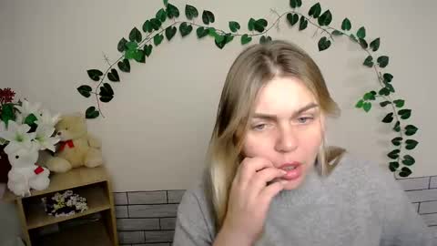 magic_katarina_ online show from December 12, 11:29 am