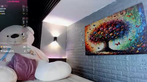 Mei  online show from June 13, 1:58 am