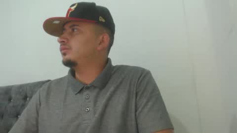 magic_milk23 online show from November 8, 8:03 am