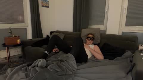 Snapshot of magic_passionitaliano chatting on March 23, 8:35 pm magic_passionitaliano online show from March 23, 8:35 pm