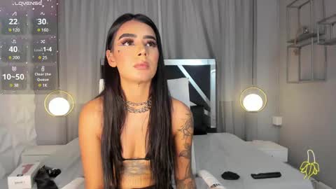 Scarlet online show from February 18, 10:49 am