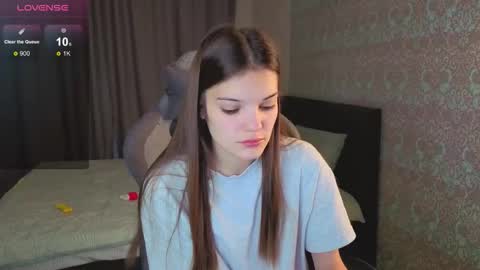 Merry online show from October 24, 1:24 am