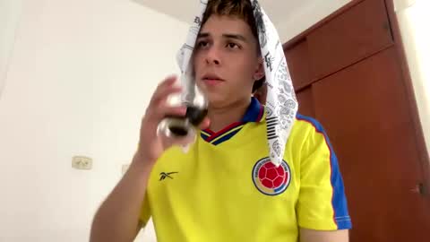 Tony Hoffa online show from January 1, 6:27 pm