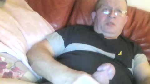 magicman250 online show from November 8, 10:41 pm