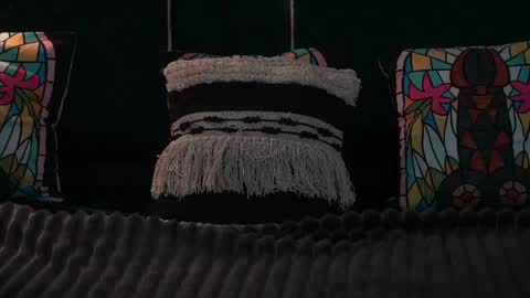Emily online show from May 26, 5:58 am