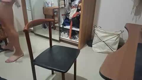 Snapshot of magicstick3003 chatting on February 16, 4:19 am Eli online show from February 16, 4:19 am