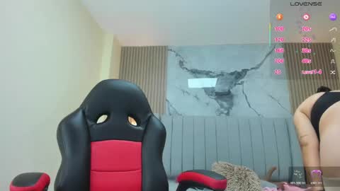 magievans1 online show from May 7, 12:43 pm