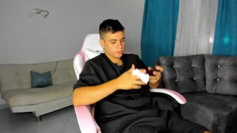 RONALD online show from June 14, 2:41 pm