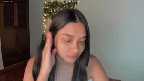 Snapshot of magnolia_rosw chatting on May 4, 6:31 am Rubby grace online show from May 4, 6:31 am