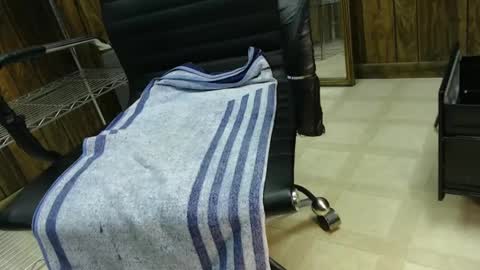 magnum8x7 online show from September 17, 3:19 am