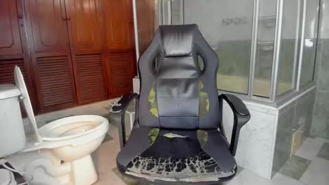 Magnus Alejo online show from October 4, 11:30 am