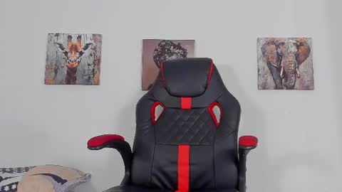 Magnusclark online show from June 21, 5:04 pm