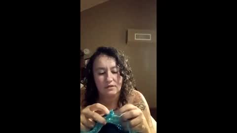 Snapshot of magsmarsh13 chatting on December 19, 5:03 am magsmarsh13 online show from December 19, 5:03 am