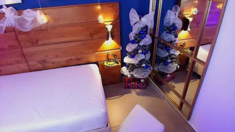 Dani online show from December 18, 11:16 am