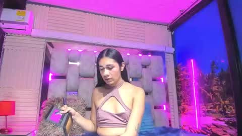 mahiara hot online show from June 9, 1:45 pm