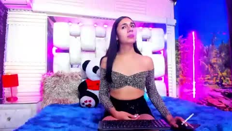mahiara hot online show from June 13, 2:04 pm