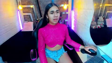 mahiara hot online show from August 1, 12:59 pm