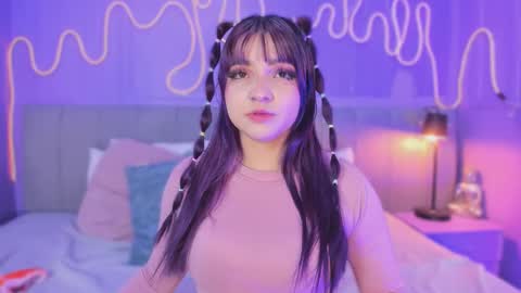 Mai online show from October 19, 1:01 pm